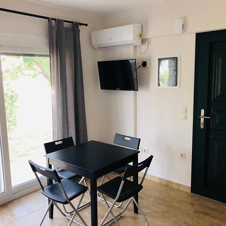 Ionian White Apartments Lefkada City Exterior foto