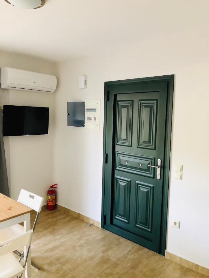 Ionian White Apartments Lefkada City Exterior foto