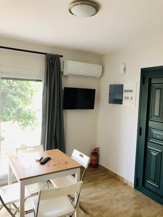 Ionian White Apartments Lefkada City Exterior foto